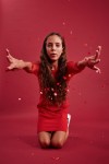 robe fillette élégante, robe rouge fillette, tenue fille cérémonie, robe enfant mariage, robe confortable fille, robe rouge intense, robe made in Europe, robe fête enfant