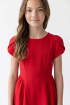 Robe Rumi rouge – haut à manches tulipe et encolure ronde, vue de face