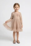 Robe Iga beige – jupe évasée en tulle à volant, vue de face