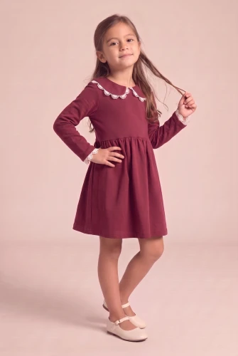 Robe habillée Estera bordeaux à col en dentelle blanche pour bébé et fillette – Noël et fêtes de famille