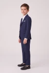 Costume garçon Sam bleu marine vue de côté – veste et pantalon à pli, silhouette entière